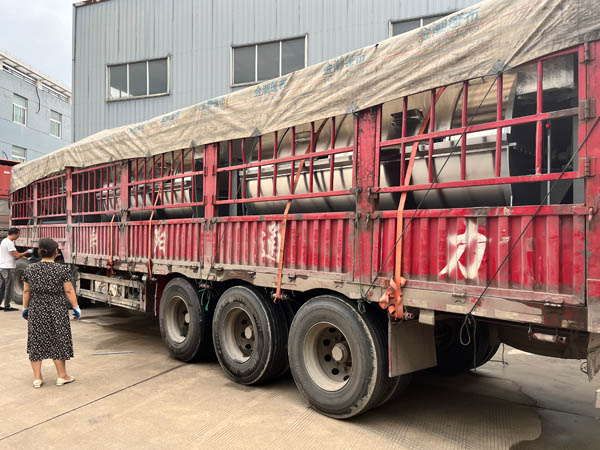 海鑫專注品質(zhì)，一批400公斤工業(yè)洗衣機(jī)火熱發(fā)貨中